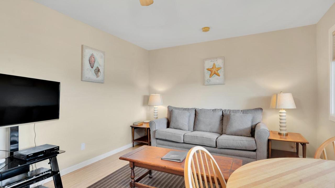 Montauk Oceanside Suites Bagian luar foto