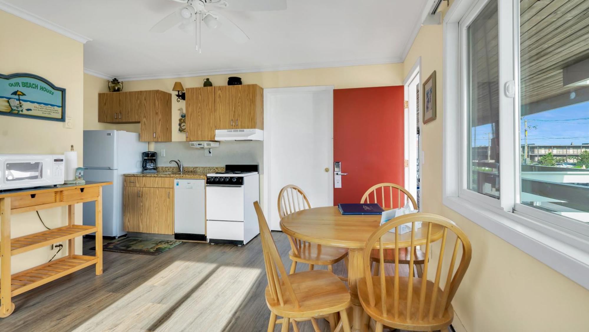Montauk Oceanside Suites Bagian luar foto